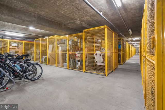 3600 S GLEBE RD #215W, Arlington, VA 22202