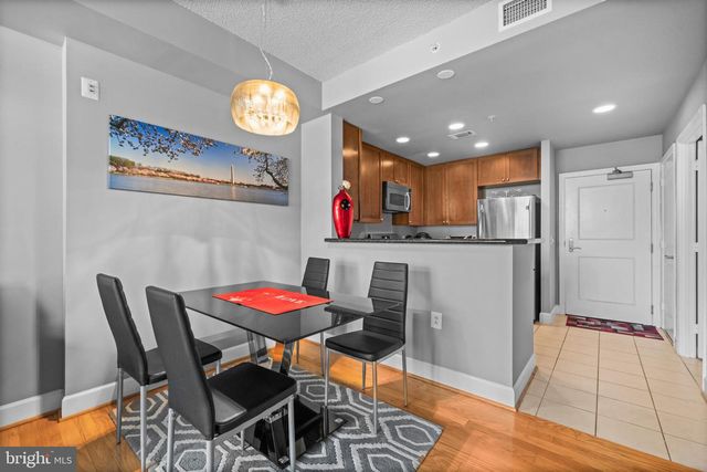 3600 S GLEBE RD #215W, Arlington, VA 22202