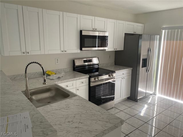 1116 Bent Creek LOOP, Fort Myers, FL 33916