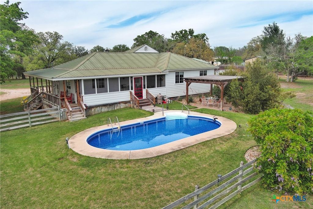 358 Lower Red Rock Road, Bastrop, TX 78602