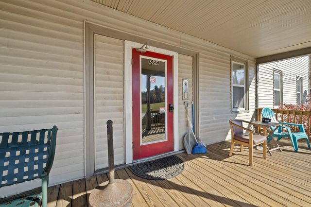 524 Sunapee Street, Newport, NH 03773