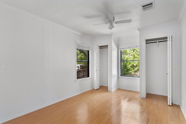 2710 E 3rd ST, Austin, TX 78702