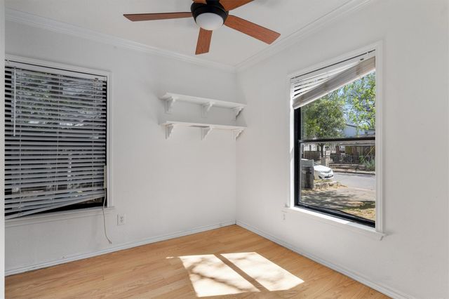 2710 E 3rd ST, Austin, TX 78702