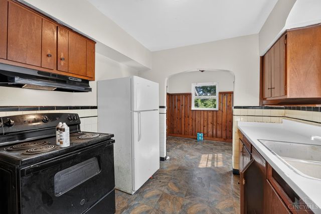 3315 Queen City Avenue, Cincinnati, OH 45238