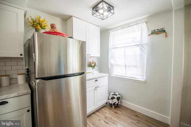 807 OAKWOOD DR, Glenolden, PA 19036