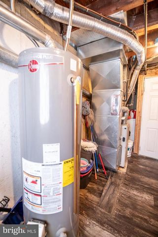 807 OAKWOOD DR, Glenolden, PA 19036