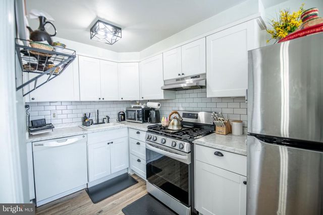 807 OAKWOOD DR, Glenolden, PA 19036