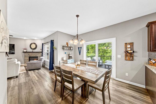W206N16377 Marshland DRIVE, Jackson, WI 53037