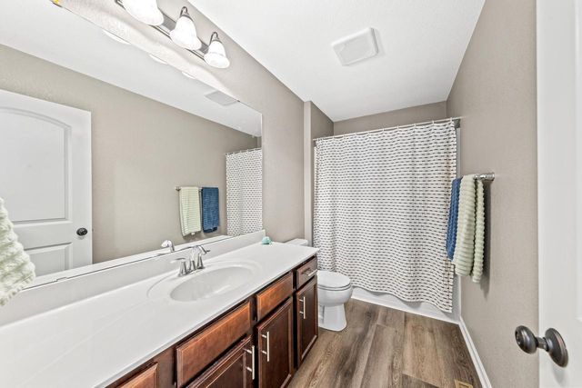 W206N16377 Marshland DRIVE, Jackson, WI 53037