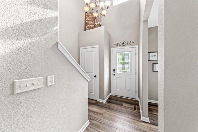 W206N16377 Marshland DRIVE, Jackson, WI 53037