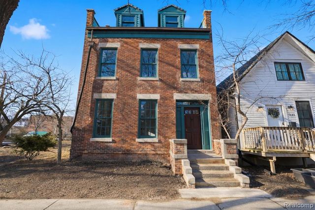 1356 Labrosse Street, Detroit, MI 48226