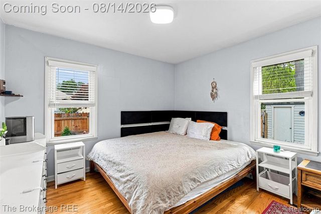 2190 Mapledale Street, Ferndale, MI 48220