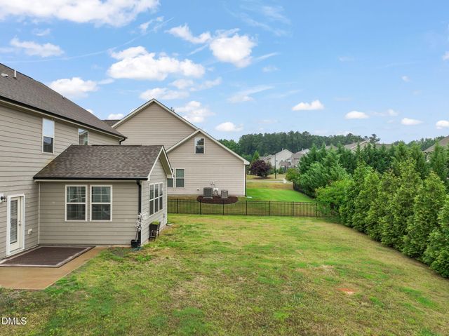 27 Needham Lane, Clayton, NC 27527