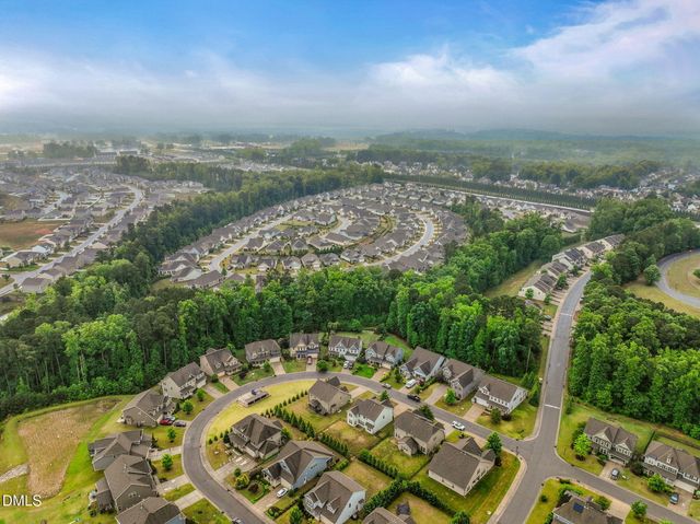 27 Needham Lane, Clayton, NC 27527