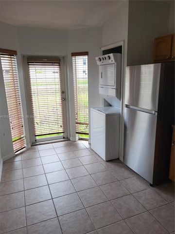 31 NE 13th Ave 5, Homestead, FL 33033