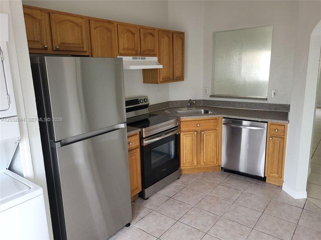 31 NE 13th Ave 5, Homestead, FL 33033