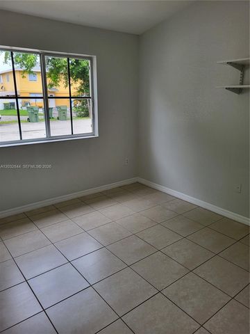 31 NE 13th Ave 5, Homestead, FL 33033