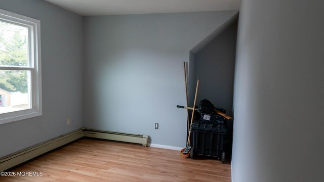 484 Woodhaven Boulevard SE, Bayville, NJ 08721