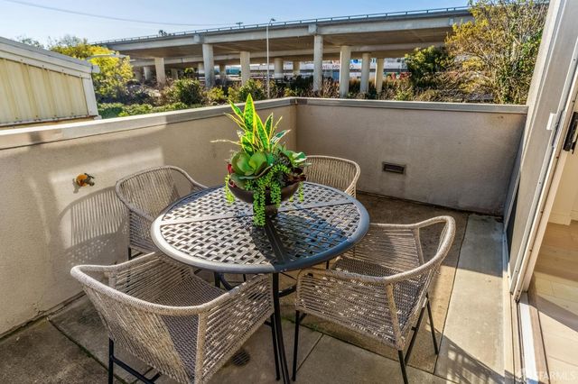 1325 Indiana Street 201, San Francisco, CA 94107