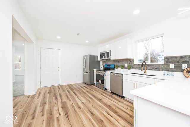 1201 N Mount Street, Indianapolis, IN 46222