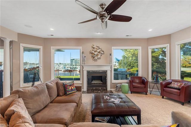 9491 Mooring DR, Norfolk, VA 23518