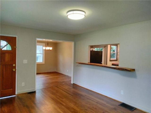 2215 Clairmont Terrace NE, Atlanta, GA 30345