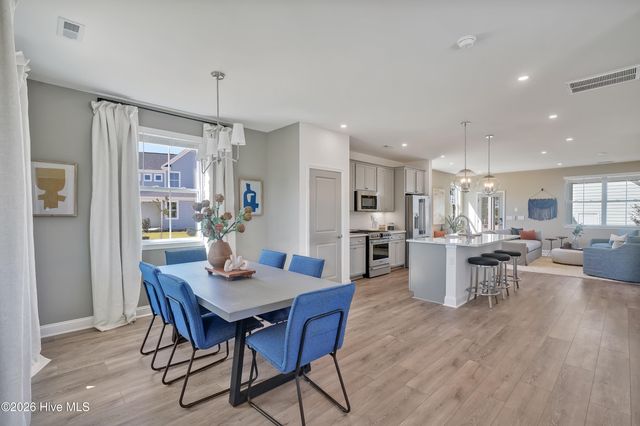 5408 Folklore Way, Wilmington, NC 28412