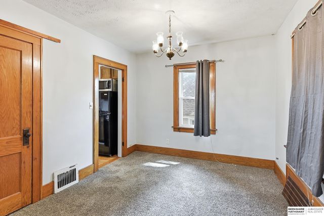 5508 Hickory Street, Omaha, NE 68106