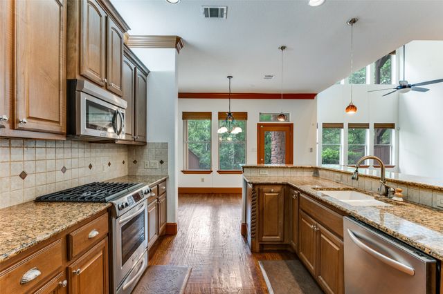 4617 Kaitlyn Lane, Grapevine, TX 76051