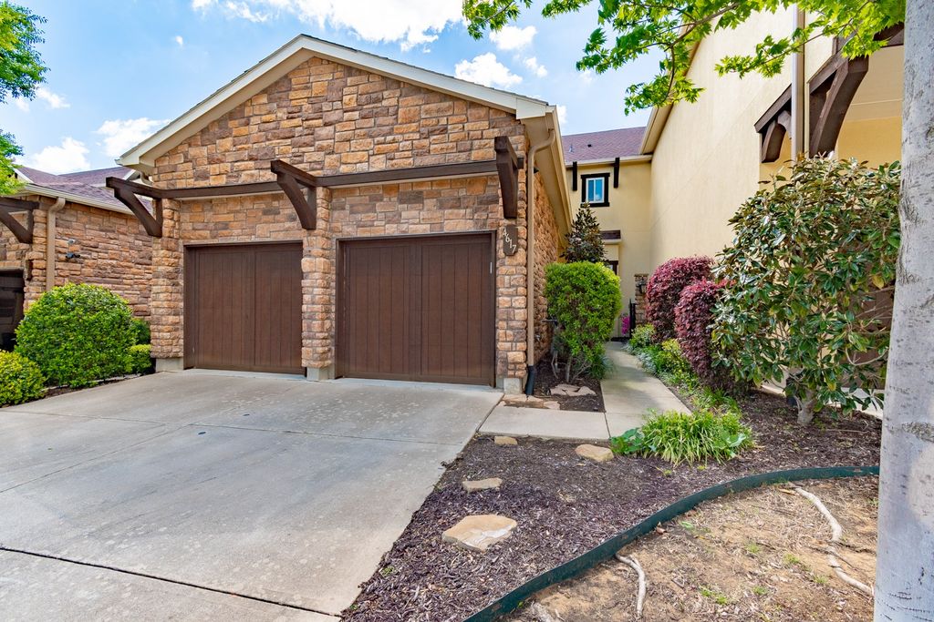 4617 Kaitlyn Lane, Grapevine, TX 76051