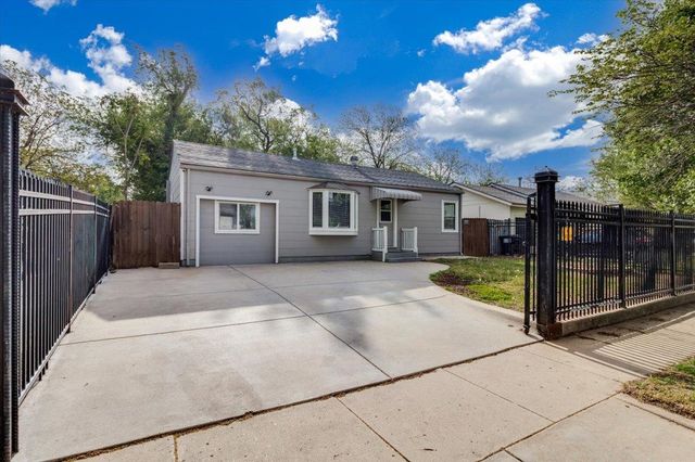 1338 S Ida Ave, Wichita, KS 67211