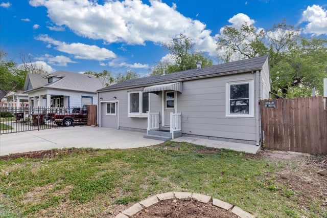 1338 S Ida Ave, Wichita, KS 67211