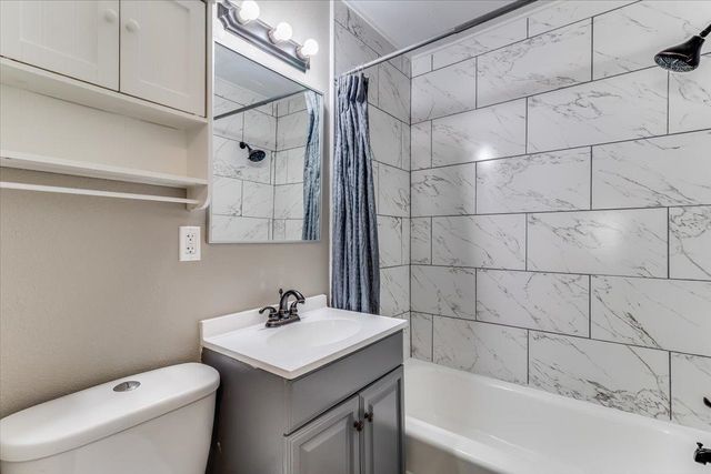 1338 S Ida Ave, Wichita, KS 67211