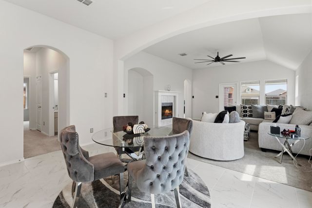 908 Madeline Lane, Cleburne, TX 76033