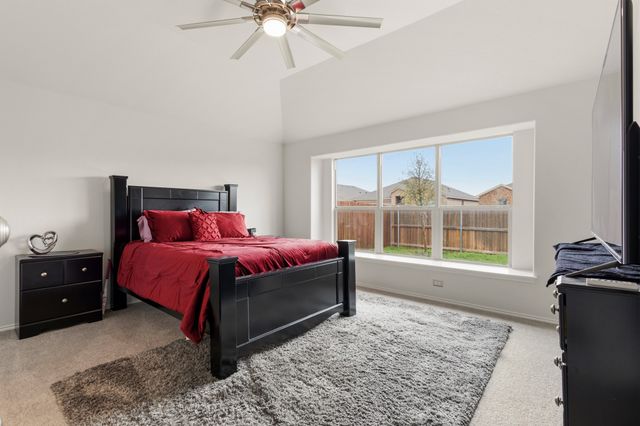 908 Madeline Lane, Cleburne, TX 76033