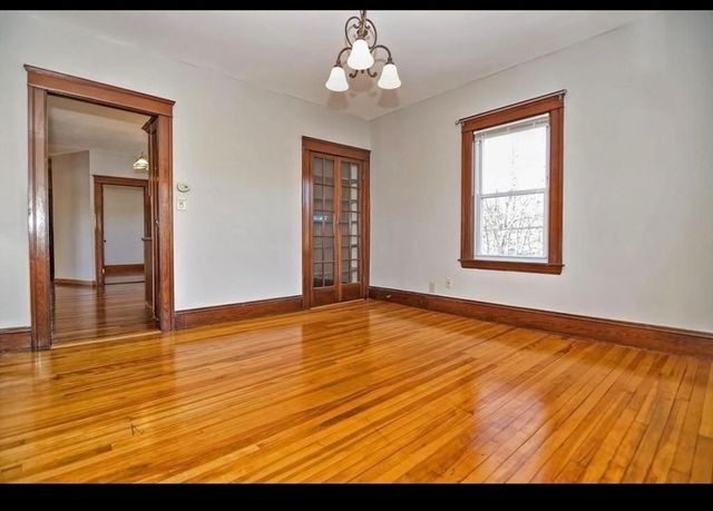 278 Greenwood St 2, Worcester, MA 01607