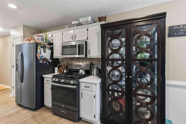 820 Clifton Ridge, Mcdonough, GA 30253