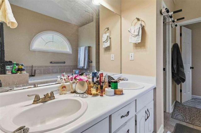 820 Clifton Ridge, Mcdonough, GA 30253