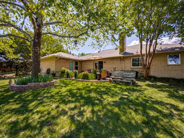 16590 Redbud Drive, Frisco, TX 75071