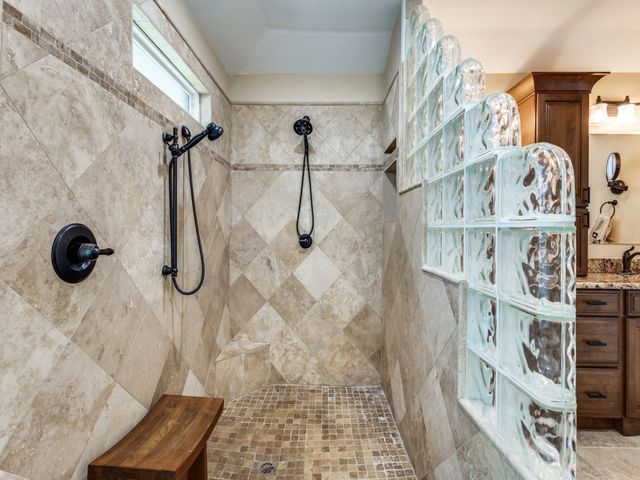 16590 Redbud Drive, Frisco, TX 75071