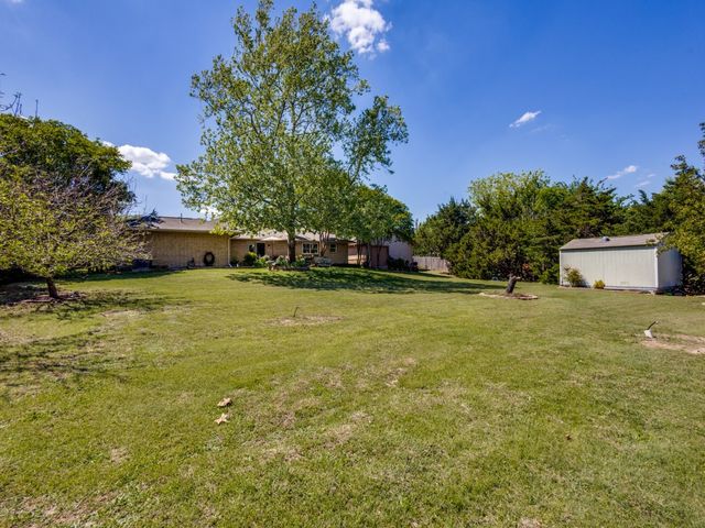 16590 Redbud Drive, Frisco, TX 75071