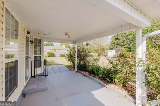 133 Darin Drive, Byron, GA 31008