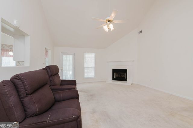 133 Darin Drive, Byron, GA 31008