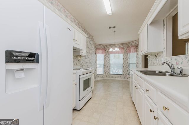 133 Darin Drive, Byron, GA 31008