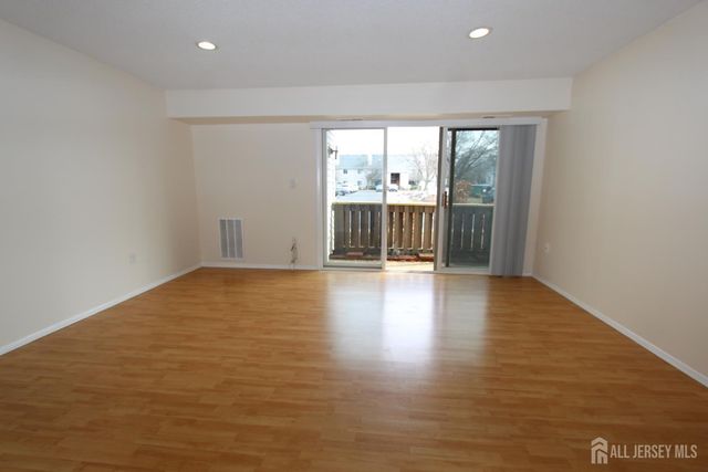 1905 Aspen Drive, Plainsboro, NJ 08536