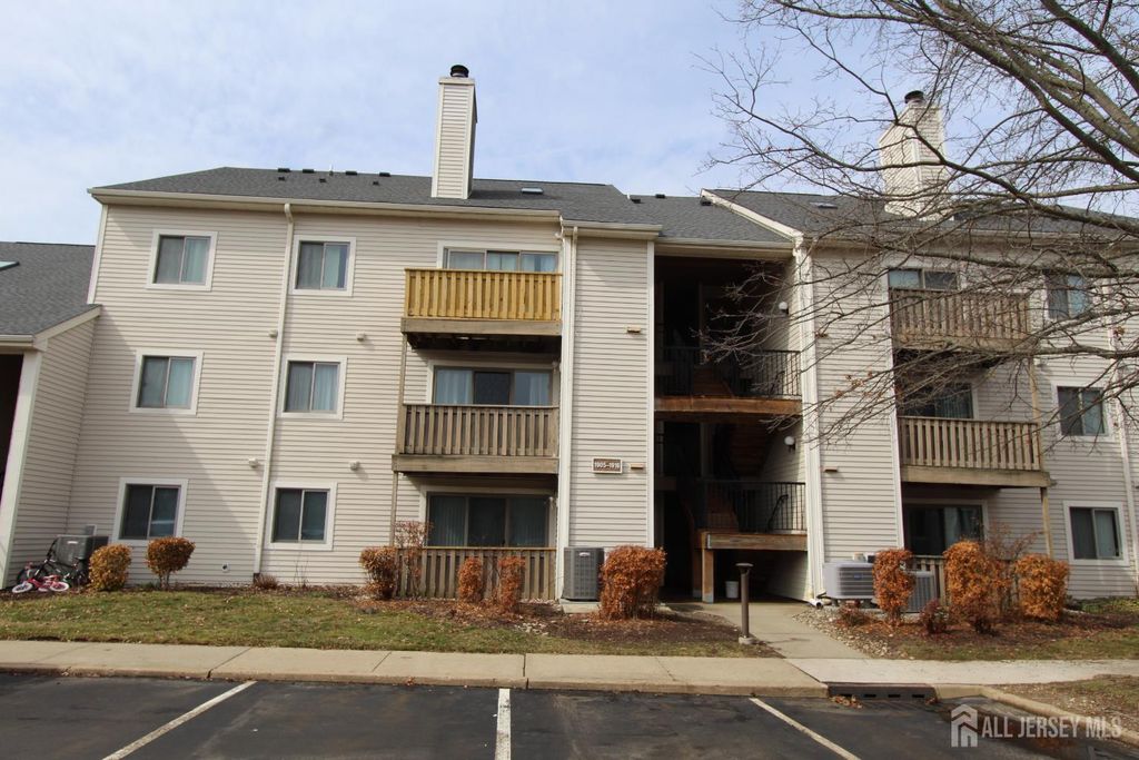 1905 Aspen Drive, Plainsboro, NJ 08536