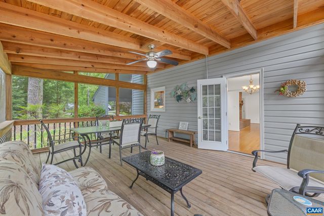 4 LAKEVIEW CIR, Palmyra, VA 22963