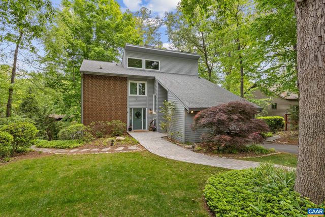 4 LAKEVIEW CIR, Palmyra, VA 22963