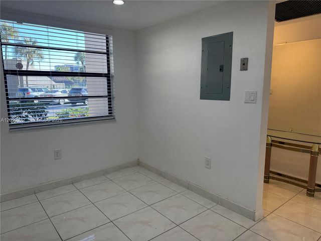 1101 Colony Point Circle 102, Pembroke Pines, FL 33026