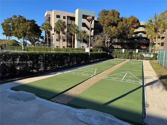 1101 Colony Point Circle 102, Pembroke Pines, FL 33026